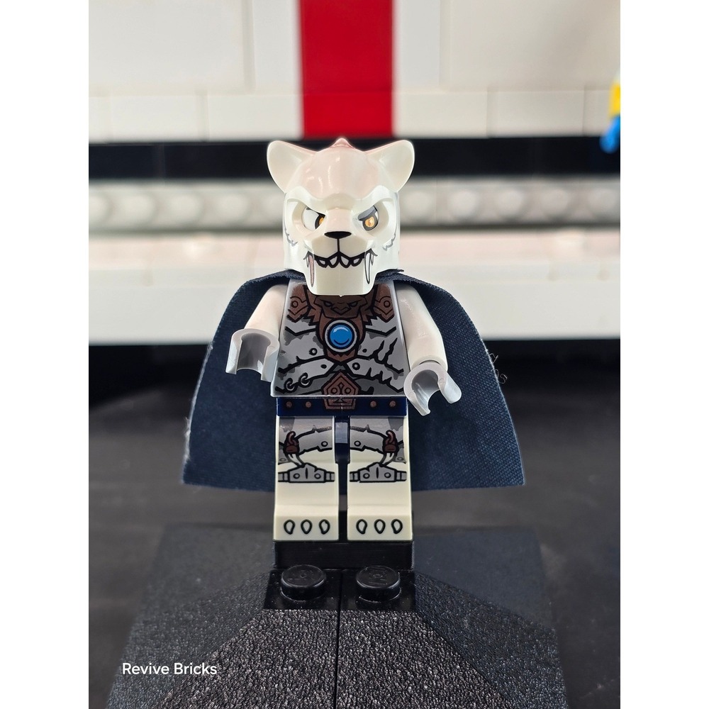 Legends of Chima - loc161 - Sir Fangar - Dark Blue Cape
